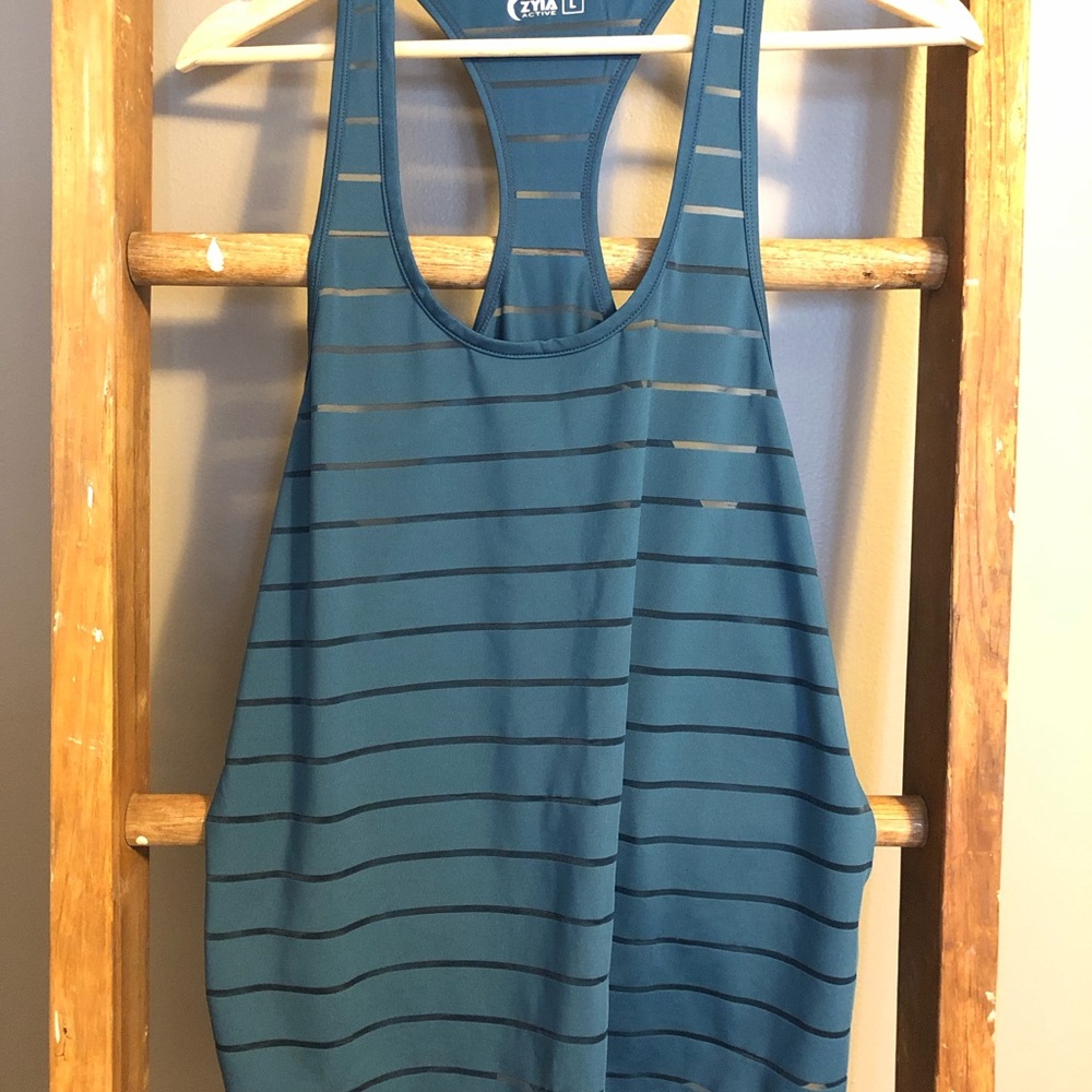 ZYIA Spruce Havana Tank